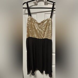 NWT Torrid Gold and Black Sequin Dress